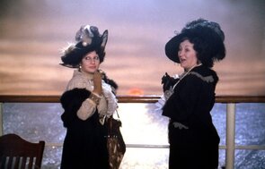 Фото из фильма И корабль плывет (1983)