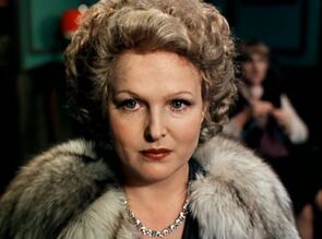 Фото из сериала Ищите женщину (1983)