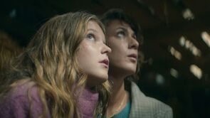 Фото из сериала Жестокие эльфы (2021)