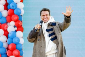 Фото из сериала Как Деревянко Ломоносова играл (2024)