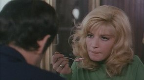 Фото из фильма Алая женщина (1969)
