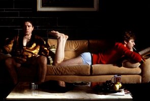 Фото из фильма Капли дождя на раскаленных скалах (2000)