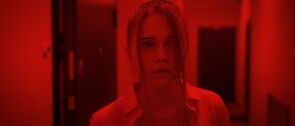 Фото из фильма Knock-Knock (2023)