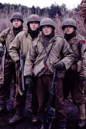 Фото из фильма Когда молчат фанфары (1998)