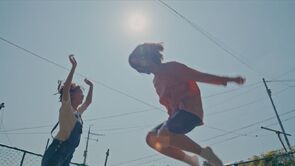 Фото из фильма Колибри (2018)