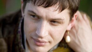Фото из сериала Королева-девственница (2005)