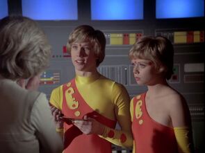 Фото из сериала Космос: 1999 (1975)