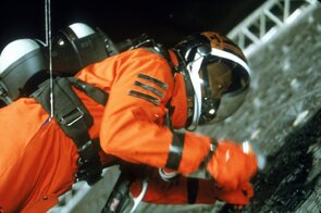 Фото из фильма Крепость 2: Возвращение (2000)