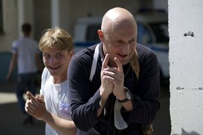 Фото из фильма Курьер из «Рая» (2013)