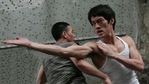 Фото из сериала Легенда о Брюсе Ли (2009)