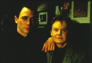 Фото из фильма Любовь — это дьявол (2002)