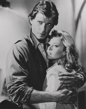 Фото из сериала Люди-ящеры (1984)