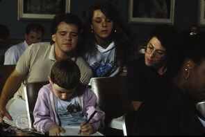 Фото из фильма Маленький человек Тейт (1991)