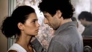 Фото из фильма Между двух огней (1995)