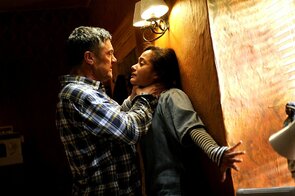 Фото из сериала Мимо цели (2012)