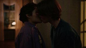 Фото из сериала Молодые монархи (2021)