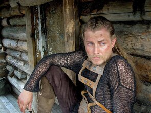 Фото из сериала Молодой Волкодав (2007)