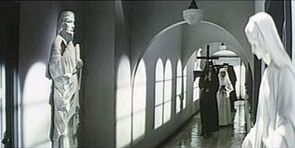 Фото из фильма Монахиня: Разочарование в чёрной рясе (1980)