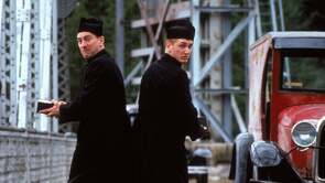 Фото из фильма Мы не ангелы (1989)