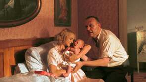 Фото из фильма Мы должны помогать друг другу (2000)