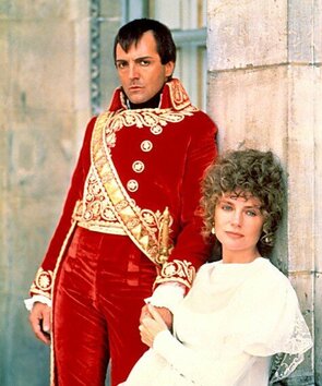 Фото из сериала Наполеон и Жозефина. История любви (1987)