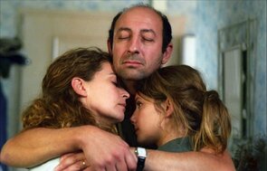 Фото из фильма Не волнуйся, у меня всё нормально (2006)