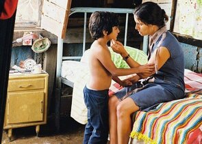 Фото из фильма Невинные голоса (2004)
