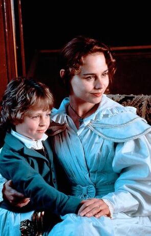 Фото из сериала Незнакомка  из Уайлдфелл-Холла (1996)