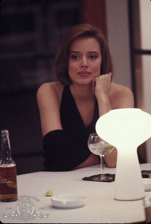 Фото из фильма Ничья земля (1987)