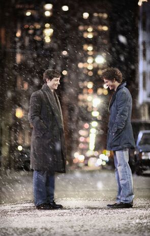 Фото из сериала Никогда не вытирайте слезы без перчаток (2012)