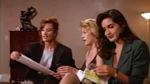 Фото из сериала Номер в отеле (1993)
