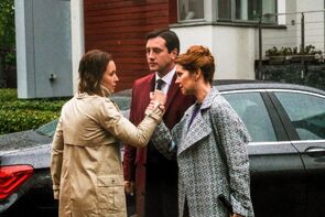 Фото из сериала О чём она молчит (2022)