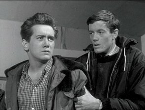 Фото из сериала Обнажённый город (1958)