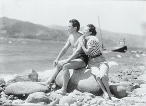 Фото из фильма Обручальное кольцо (1950)