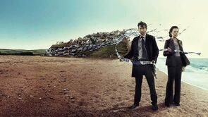 Фото из сериала Убийство на пляже (2013)