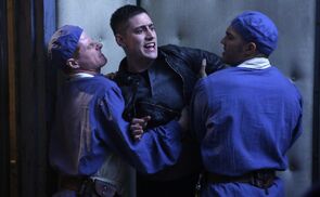 Фото из сериала Однажды в стране чудес (2013)