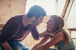 Фото из фильма Опасные попутчики (2015)