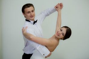 Фото из фильма Отель для Золушки (2012)