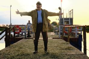 Фото из сериала Паромщица (2020)