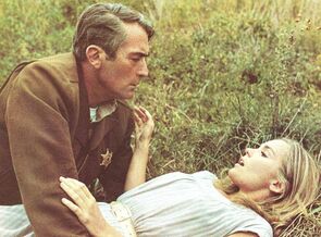 Фото из фильма Переступить черту (1970)