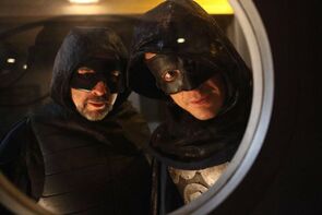 Фото из сериала Плащ (2011)