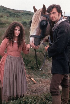 Фото из сериала По тлеющим углям (1994)