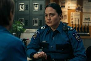 Фото из сериала Под мостом (2024)