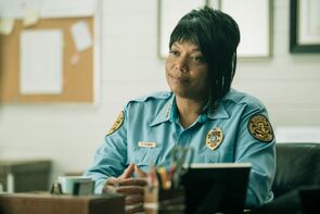 Фото из сериала Под уличными фонарями (2020)