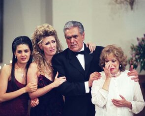 Фото из сериала Подруги и соперницы (2001)