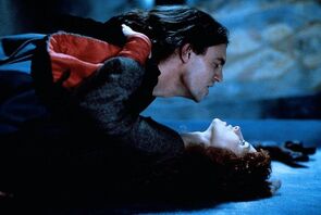 Фото из фильма Похищенный рай (1989)
