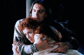 Фото из фильма Похищенный рай (1989)
