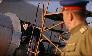 Фото из сериала Зелёный фургон (2020)