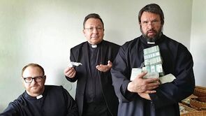 Фото из фильма Политика (2019)