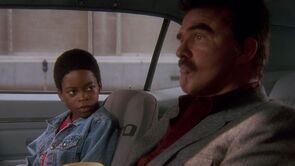 Фото из фильма Полицейский с половиной (1993)